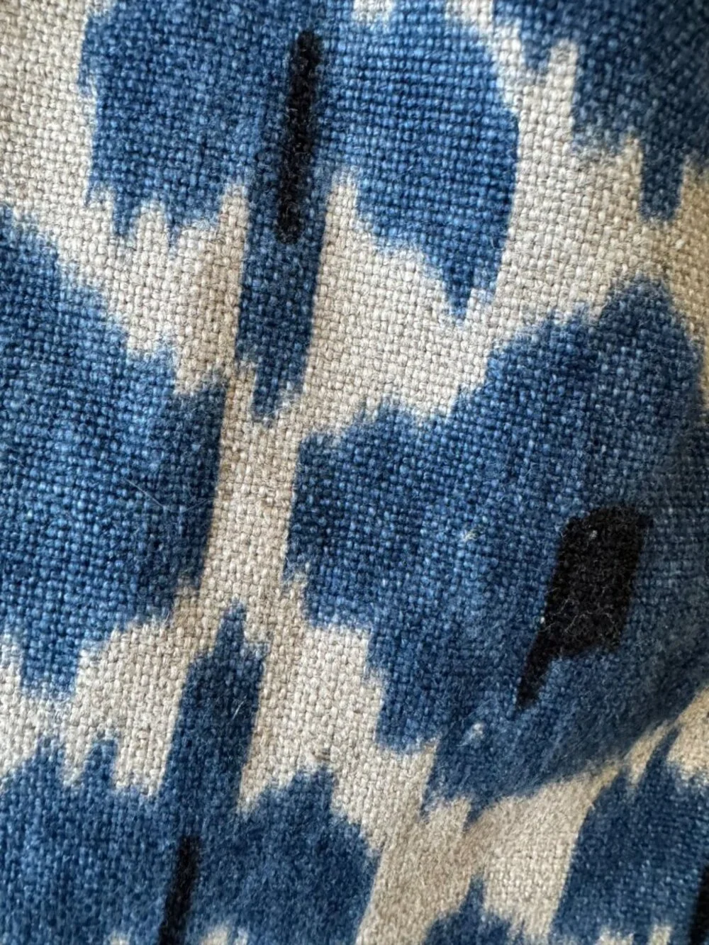 Michael Kors Blue & Ivory Ikat Print Skirt - 6 Linen Back Zipper Design
